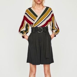 NWOT Zara Dark Green Paper Bag Shorts w Belt